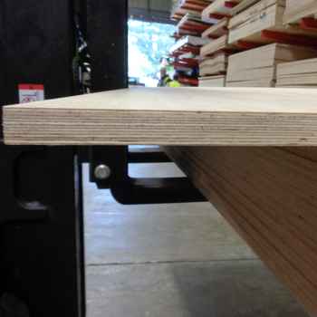 Sub image of Rubberwood Core Multi-Ply Mersawa Faced Plywood 2440 x 1220mm Rubberwood Plywood Edge number 1 in the gallery of images