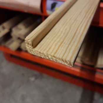 Sub image of CRN6010  12 x 33 x 2400mm Pine Angle CRN6010  12 x 33 x 2400mm Pine Angle number 0 in the gallery of images