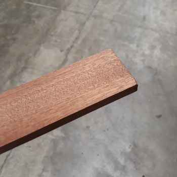 Sub image of 12 x 47mm Fin Size PAR Door Lipping 2.4m 12 x 47mm Sapele number 3 in the gallery of images